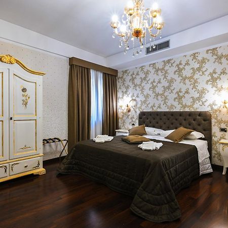 Hotel Mastrodattia Celano Ngoại thất bức ảnh