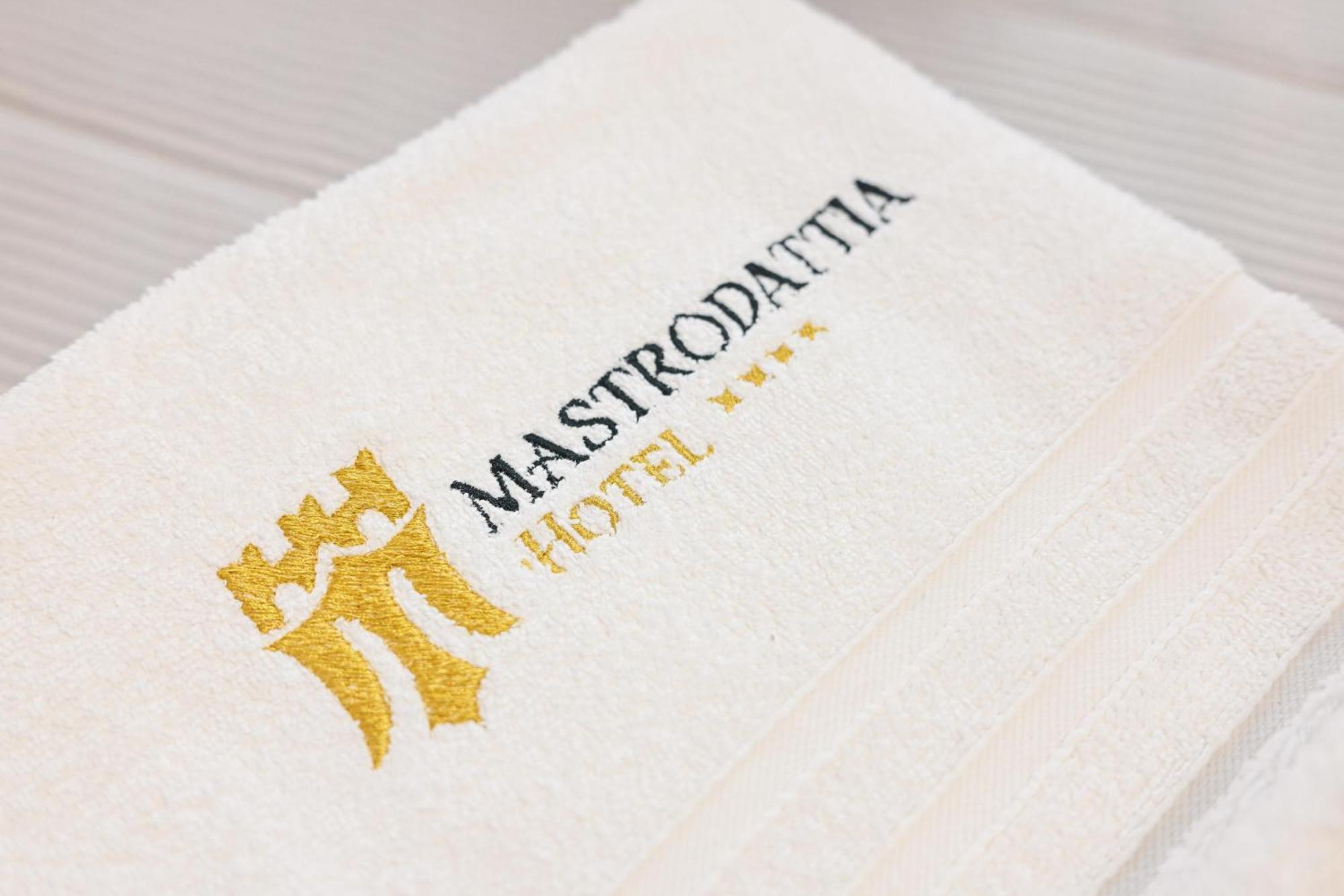 Hotel Mastrodattia Celano Ngoại thất bức ảnh