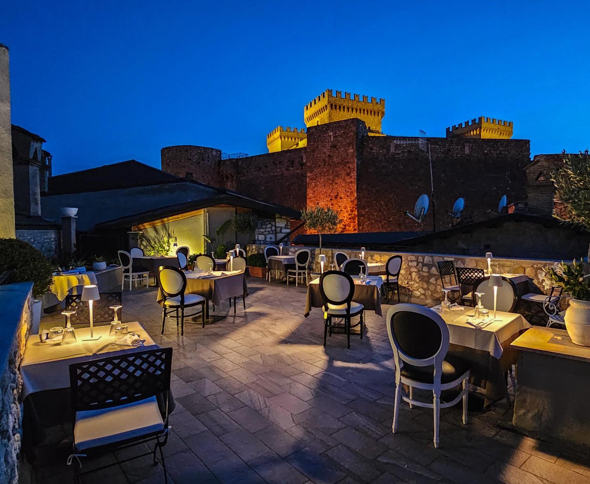 Hotel Mastrodattia Celano Ngoại thất bức ảnh